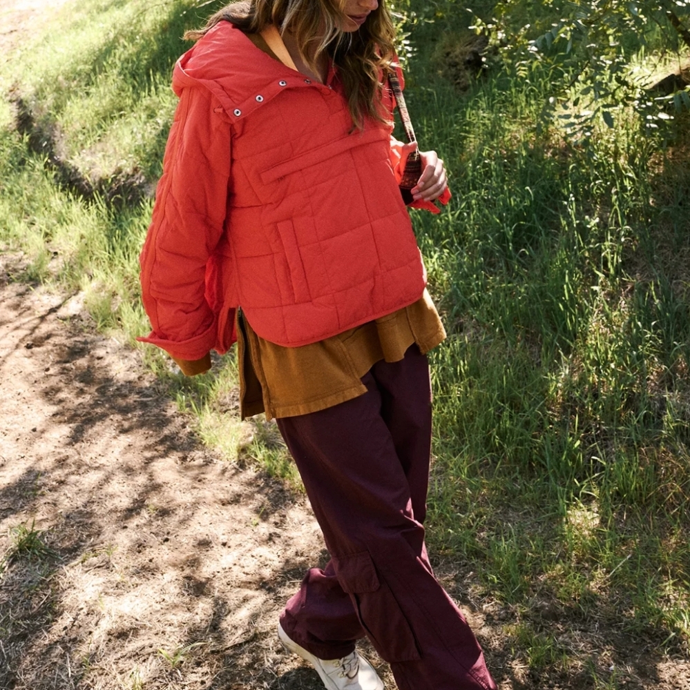 NWT Women's FREE PEOPLE Movement Puffer Jacket - Picture 2 of 6